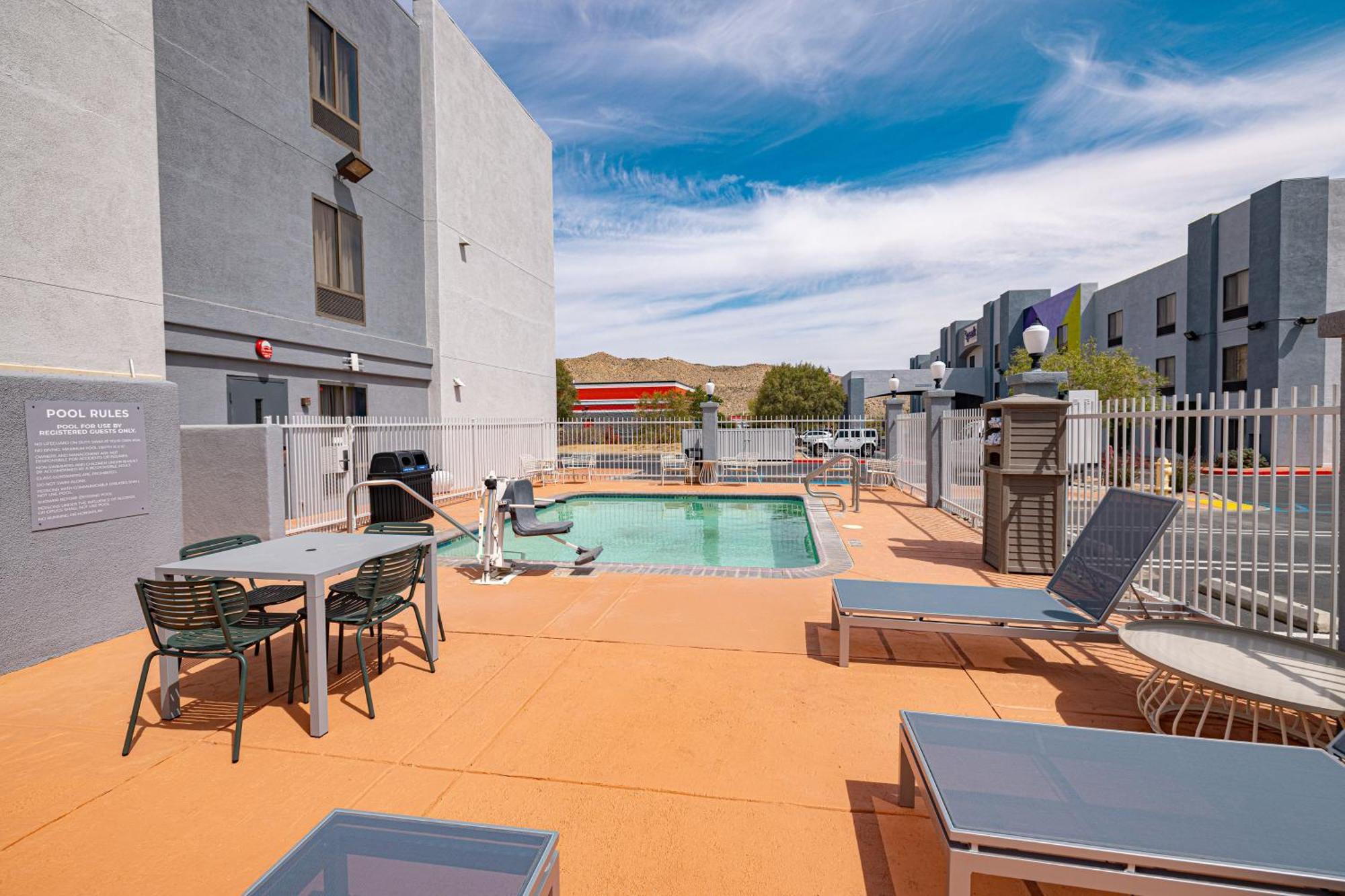 Surestay Plus Hotel By Best Western Yucca Valley Joshua Tree Exteriör bild